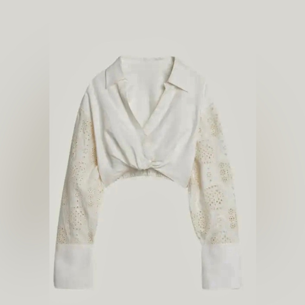 A.L.C. Sexy Ivory linen Mason front twist top w/eyelet sleeves. Size runs small! - Picture 6 of 16